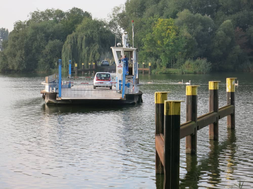 Chain Ferry - Image 2
