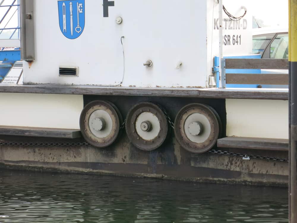 Chain Ferry - Image 5